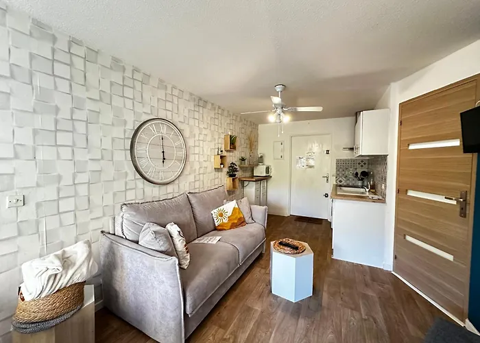 Nid Douillet Pres Du Port アパート